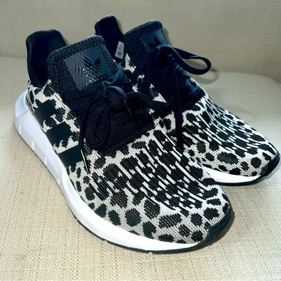 adidas | Shoes | Adidas Swift Run Print Womens Size 85m Athletic Shoes Bd7962 Euc | Poshmark adidas | Shoes | Adidas Swift Run Print Womens Size 85m Athletic Shoes Bd7962 Euc | Poshmark